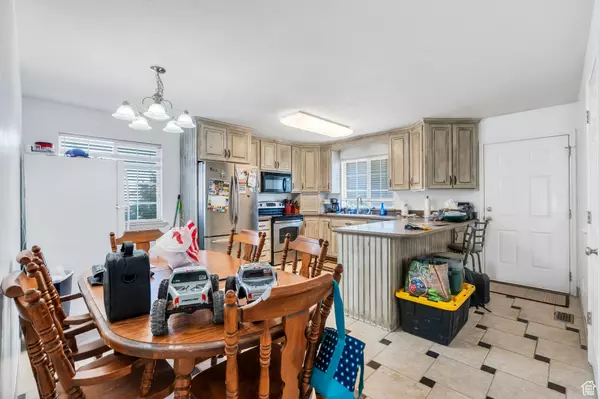 Spanish Fork, UT 84660,969 E 550 N