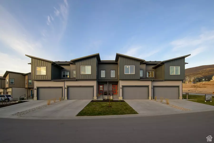 2212 N CANAL VIEW LN, Heber City, UT 84032