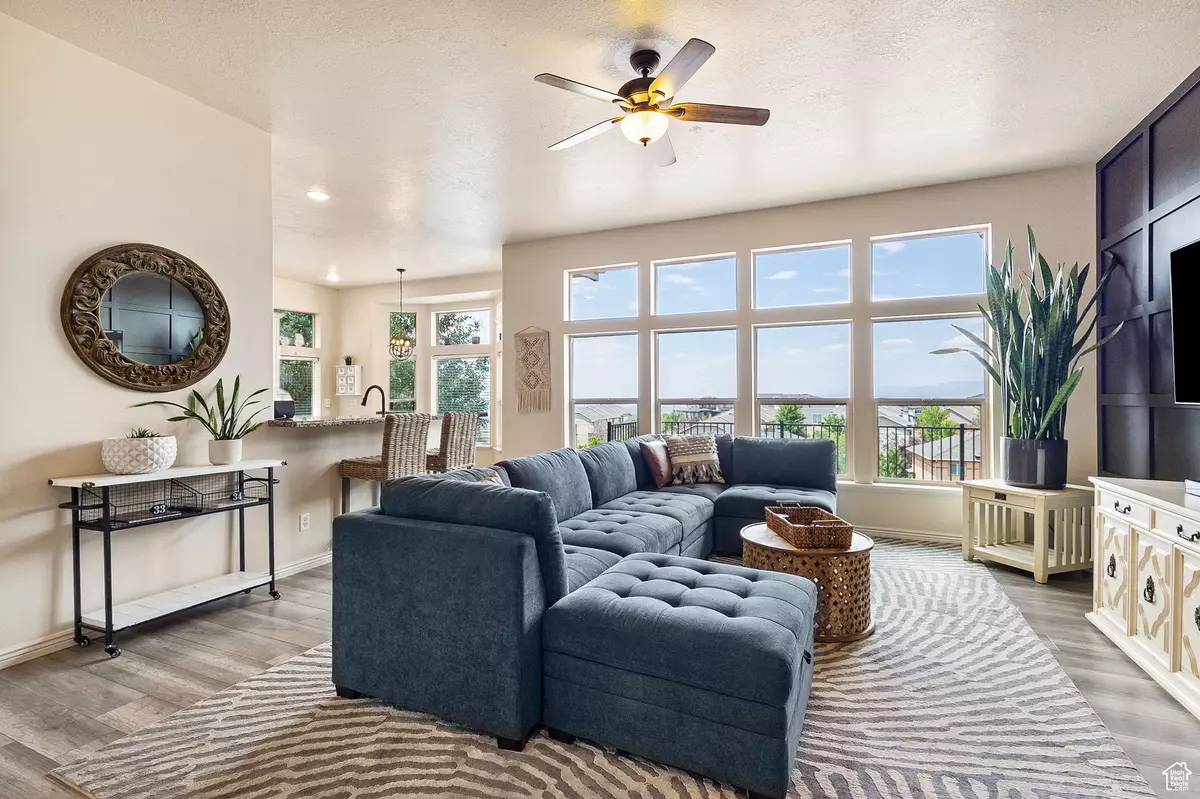 Draper, UT 84020,2151 E VILLAGE VISTA DR