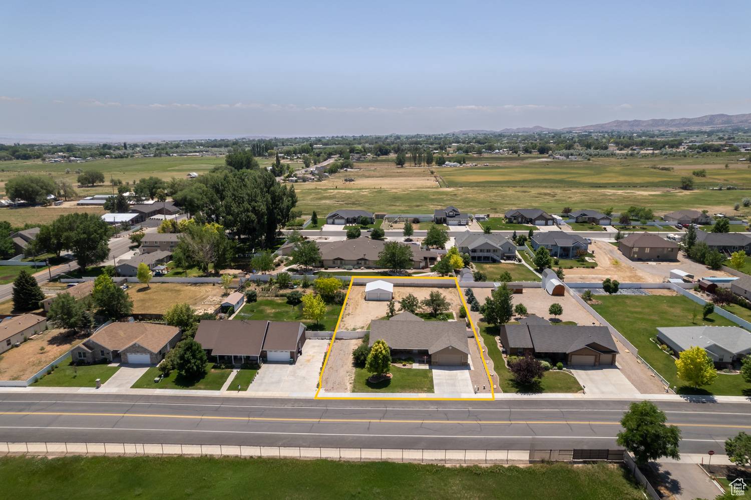 Naples, UT 84078,1924 E 1900 S