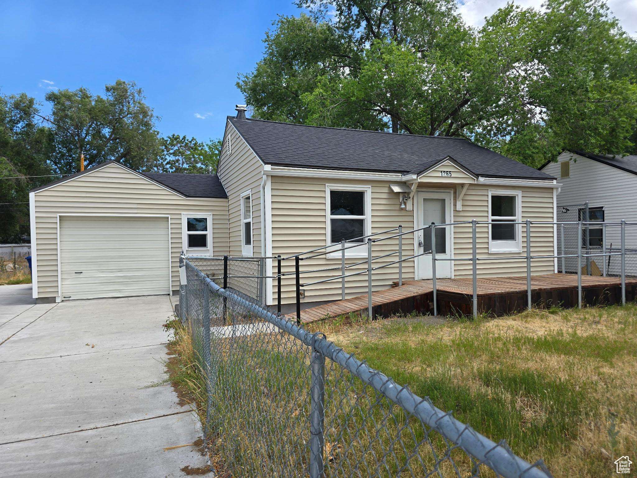 Salt Lake City, UT 84104,1265 STEWART ST