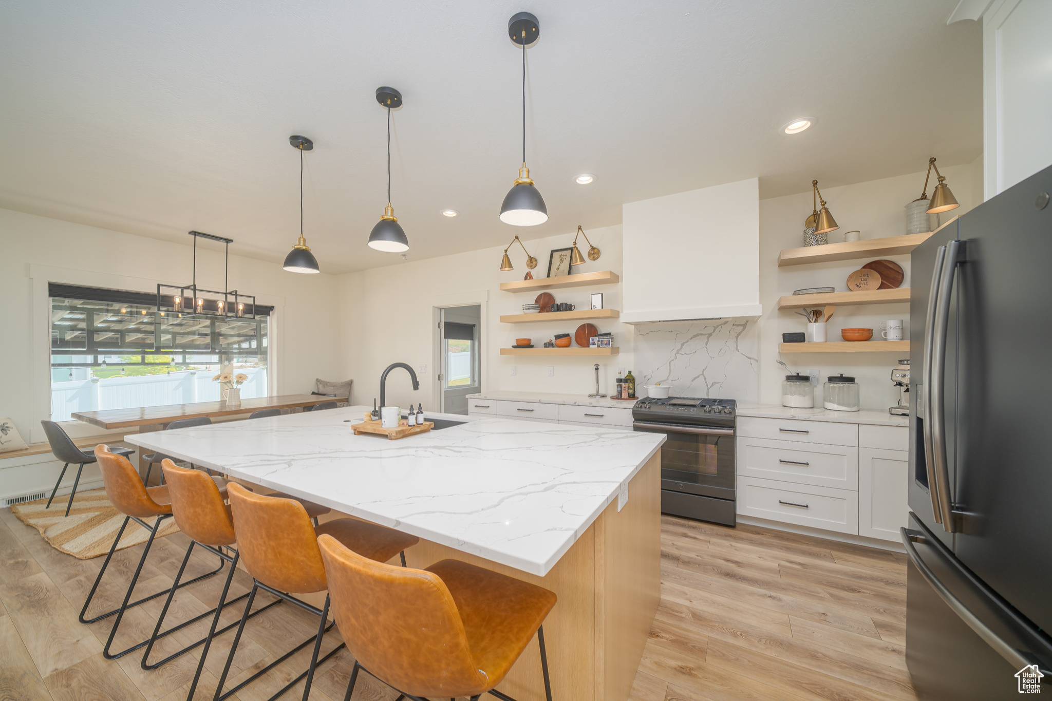 Hyde Park, UT 84318,142 N 1100 E