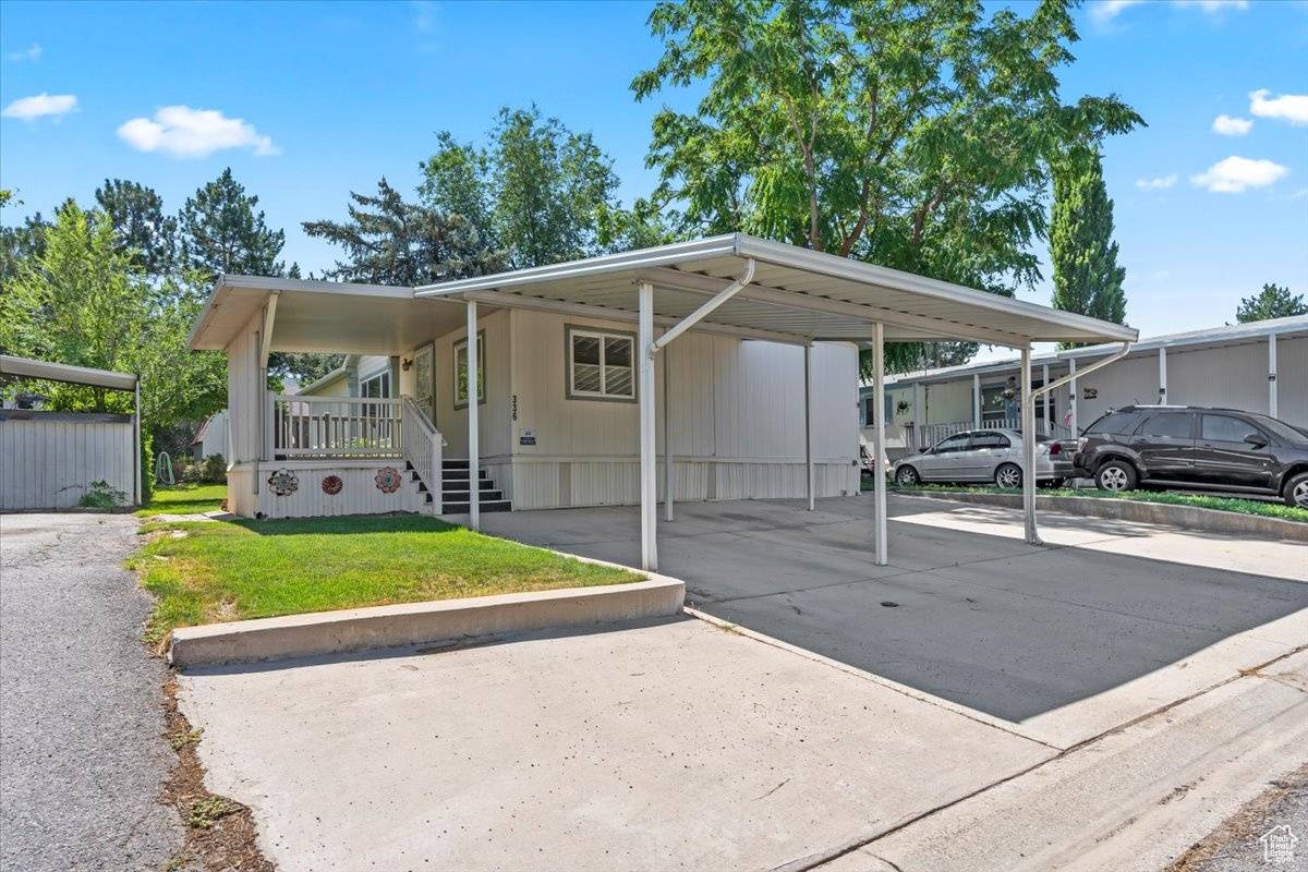 North Salt Lake, UT 84054,336 E PELLINORE ST N