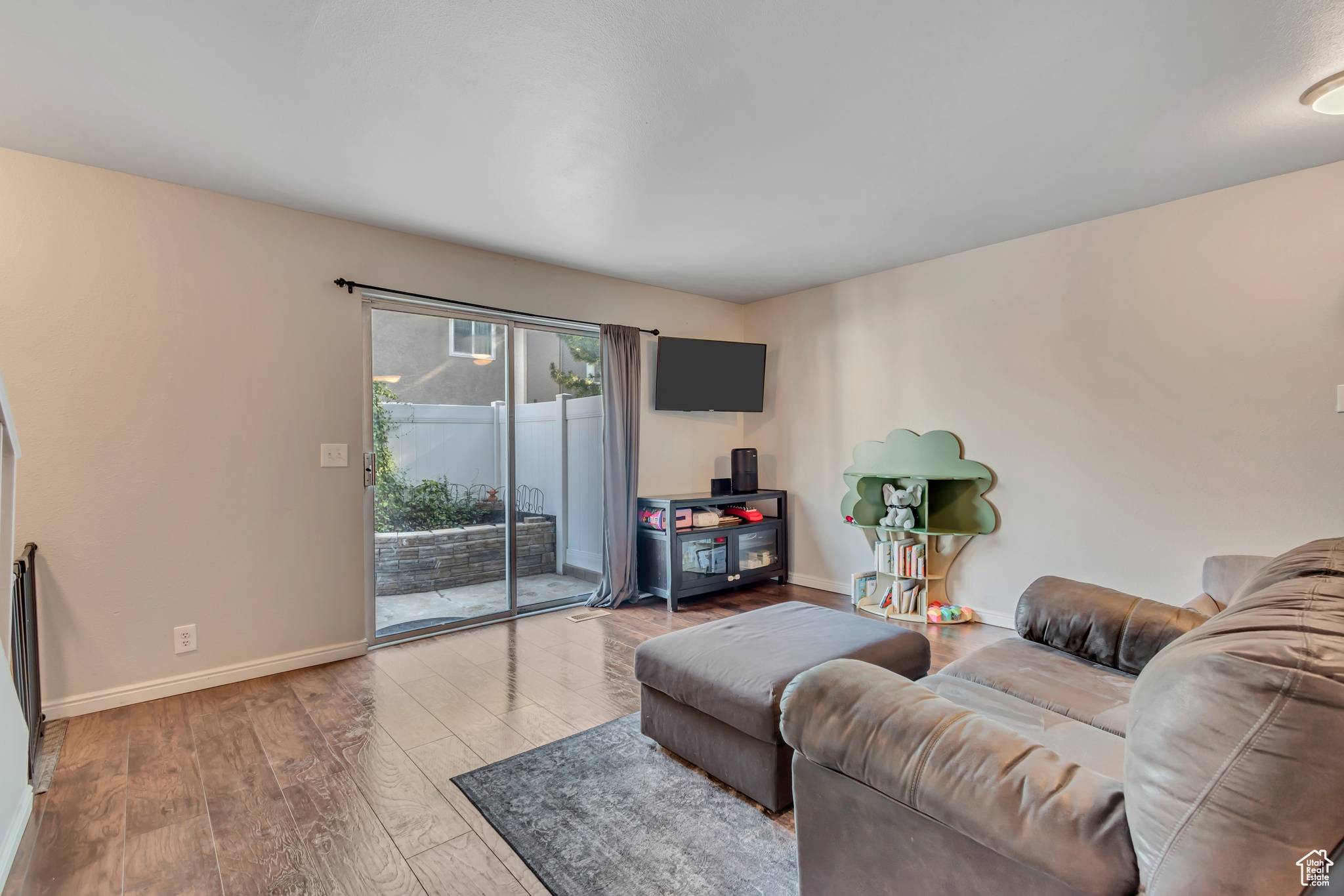 Murray, UT 84123,5235 S GLENDON ST #W3