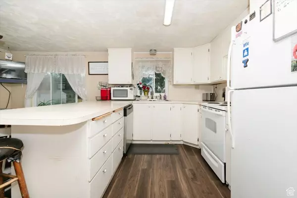 Garland, UT 84312,14360 N 6000 W