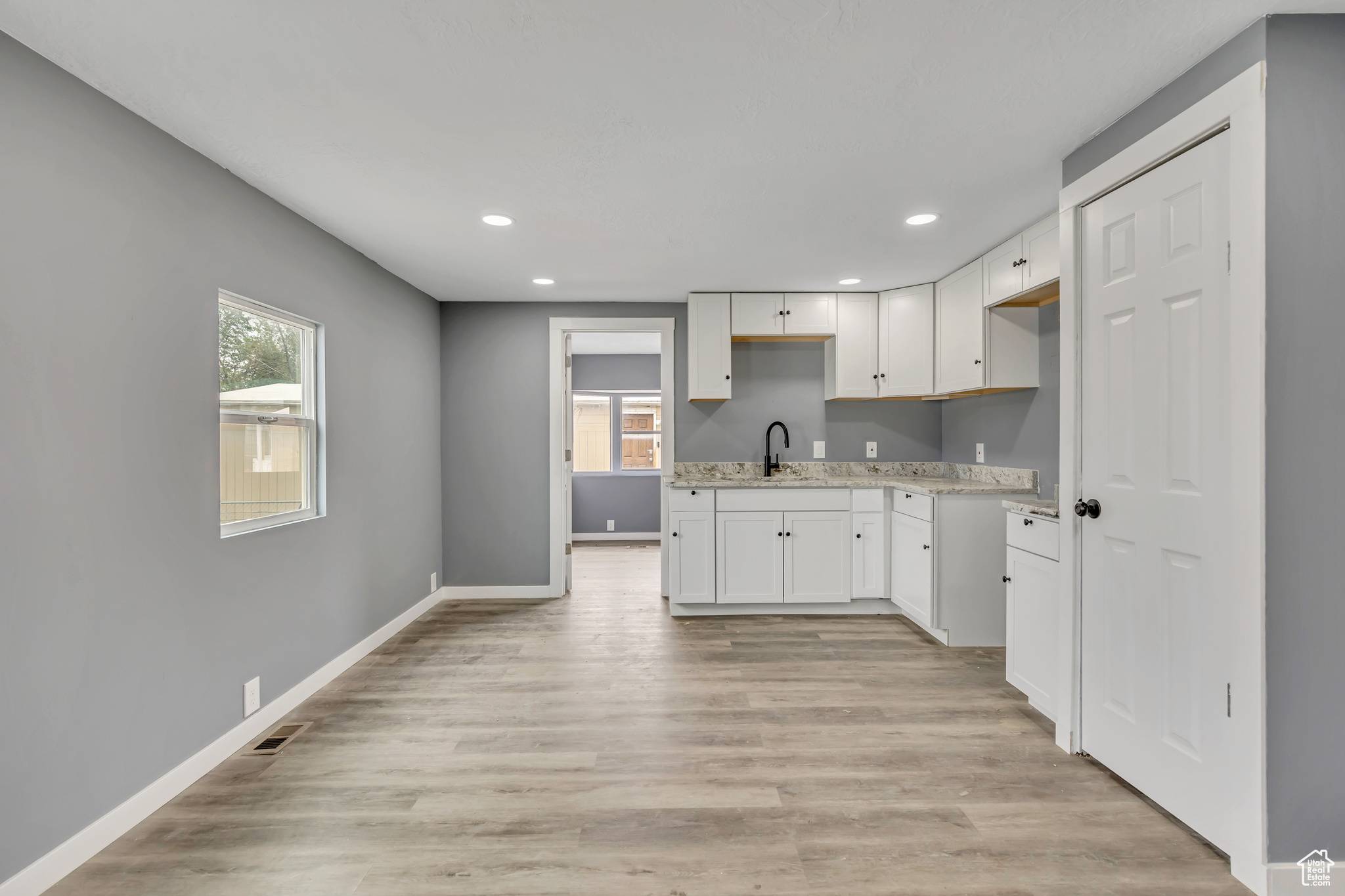 Sandy, UT 84070,54 W LOYAL AVE #67