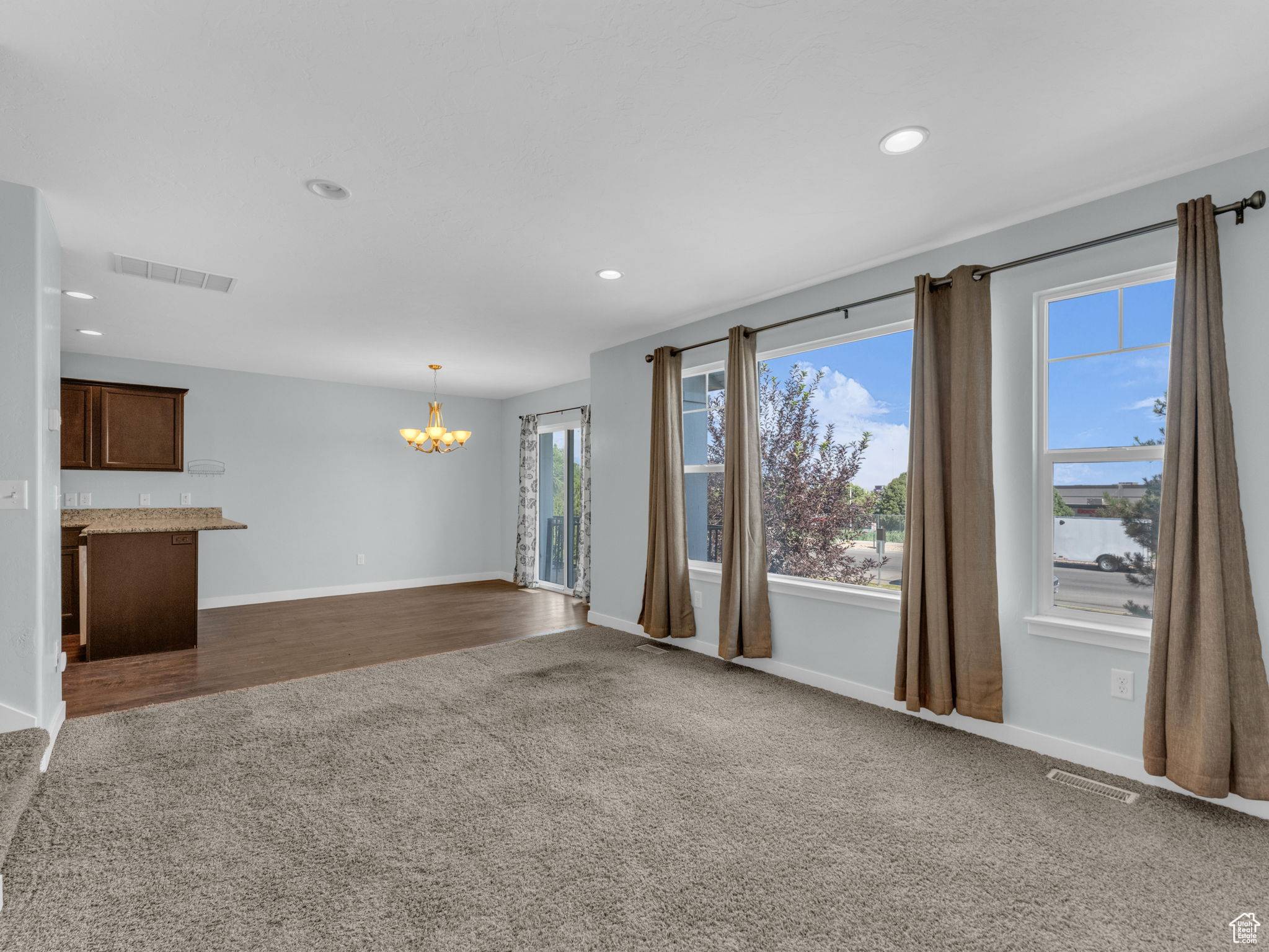 Draper, UT 84020,81 E SIDE HILL LN S