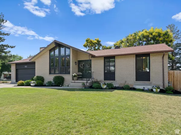 7238 S REINDEER DR, Salt Lake City, UT 84121