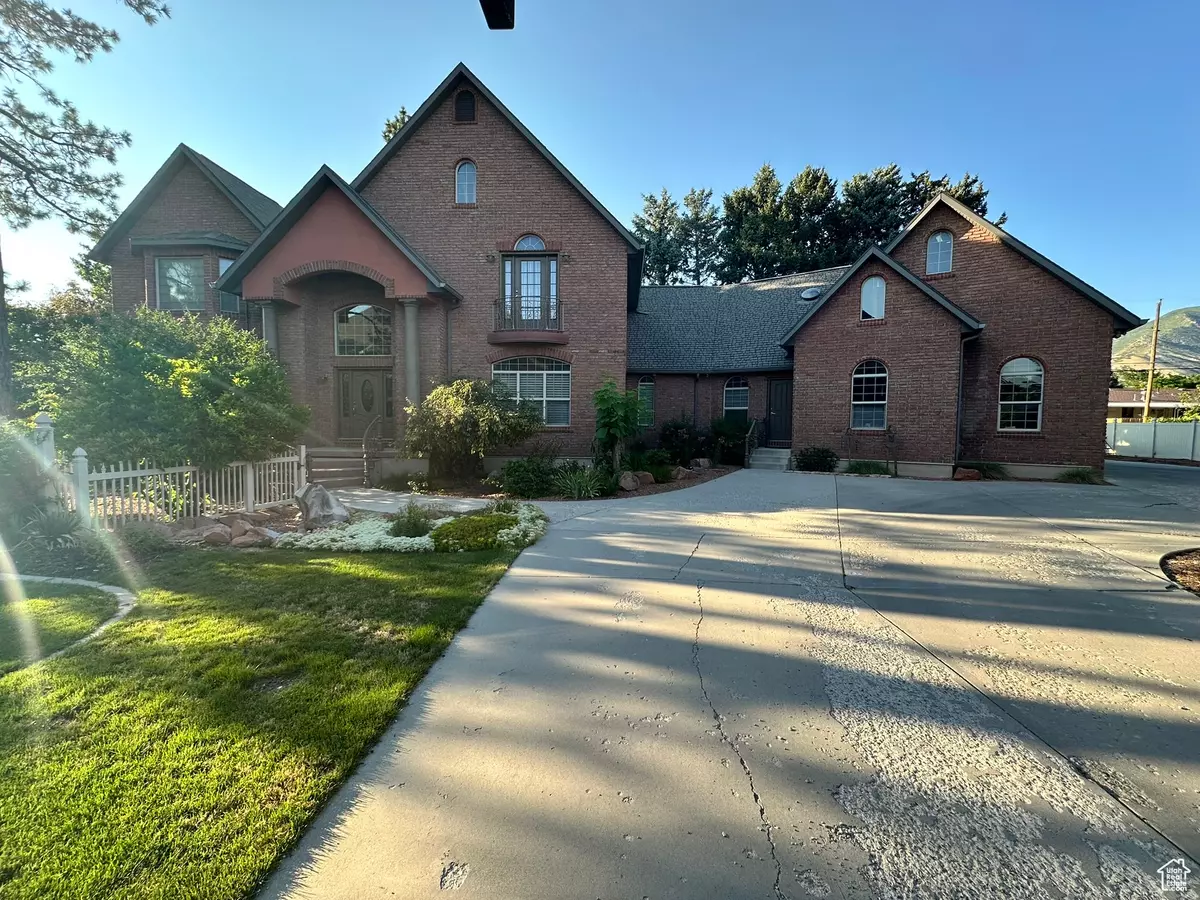 Salt Lake City, UT 84109,2193 E LAMBOURNE AVE #3