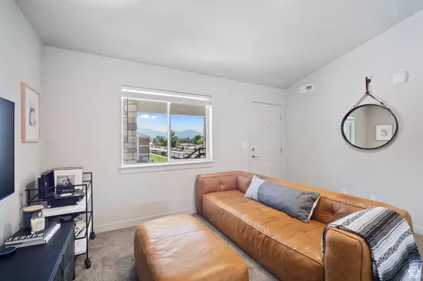 Springville, UT 84663,490 S 100 W #F305