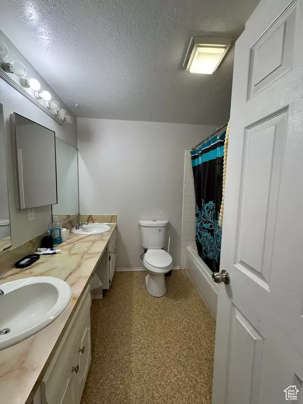 Wellington, UT 84542,631 W RAILROAD AVE W