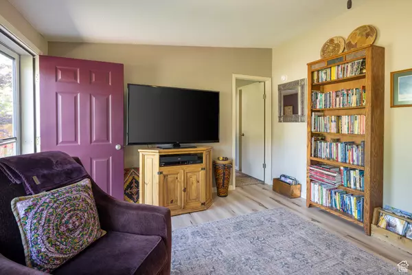 Moab, UT 84532,460 E BOWEN CIR