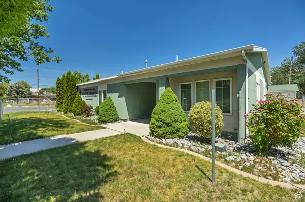 Salt Lake City, UT 84104,1235 W CALIFORNIA AVE S