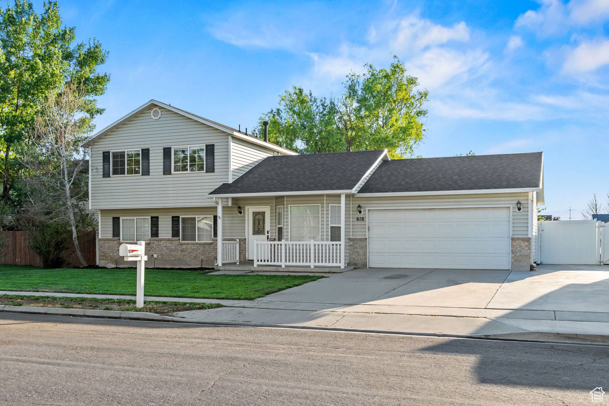 Lehi, UT 84043,616 S 1430 W