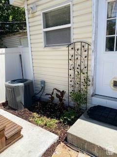 Salt Lake City, UT 84102,725 S LAKE ST E #4