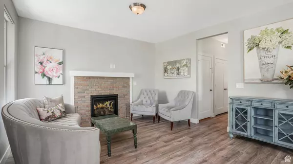 South Jordan, UT 84009,10757 S BEACH COMBER WAY W