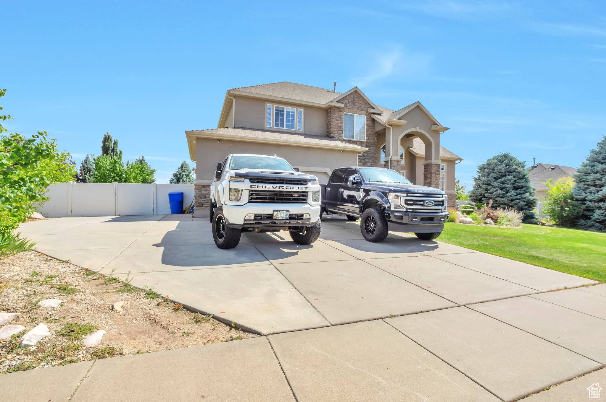 Pleasant View, UT 84414,483 W 3500 N