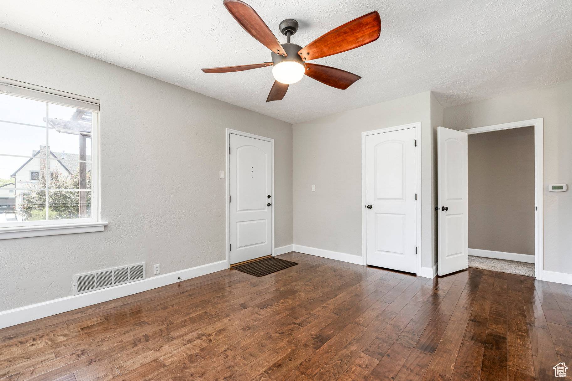 Salt Lake City, UT 84108,2071 E WESTMINSTER AVE S