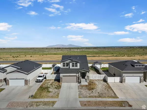 640 W FIRESIDE LN, Stansbury Park, UT 84074
