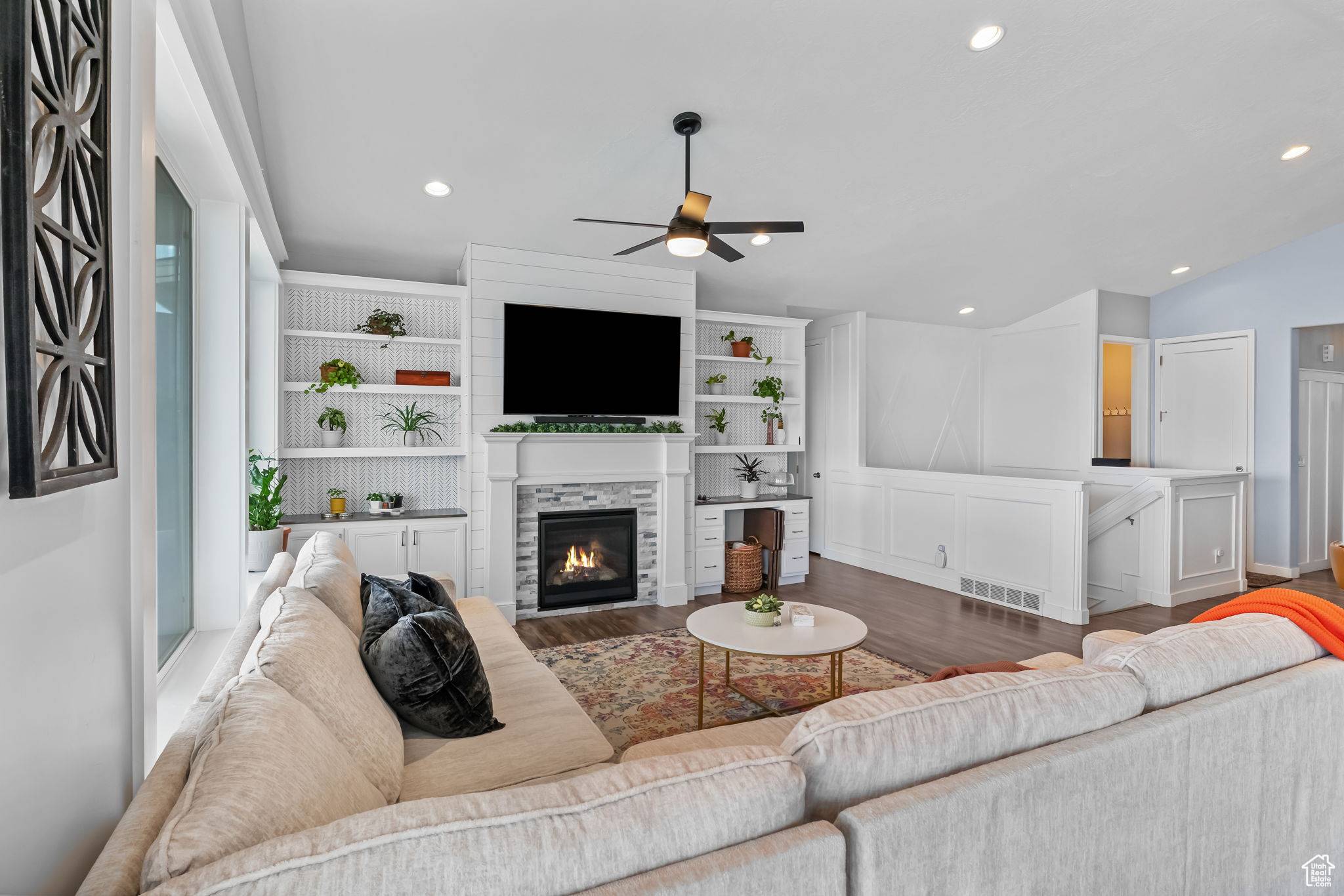 West Jordan, UT 84081,7603 S SCENIC MAPLE DR S