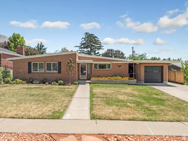2848 E LORAN HEIGHTS DR, Millcreek, UT 84109