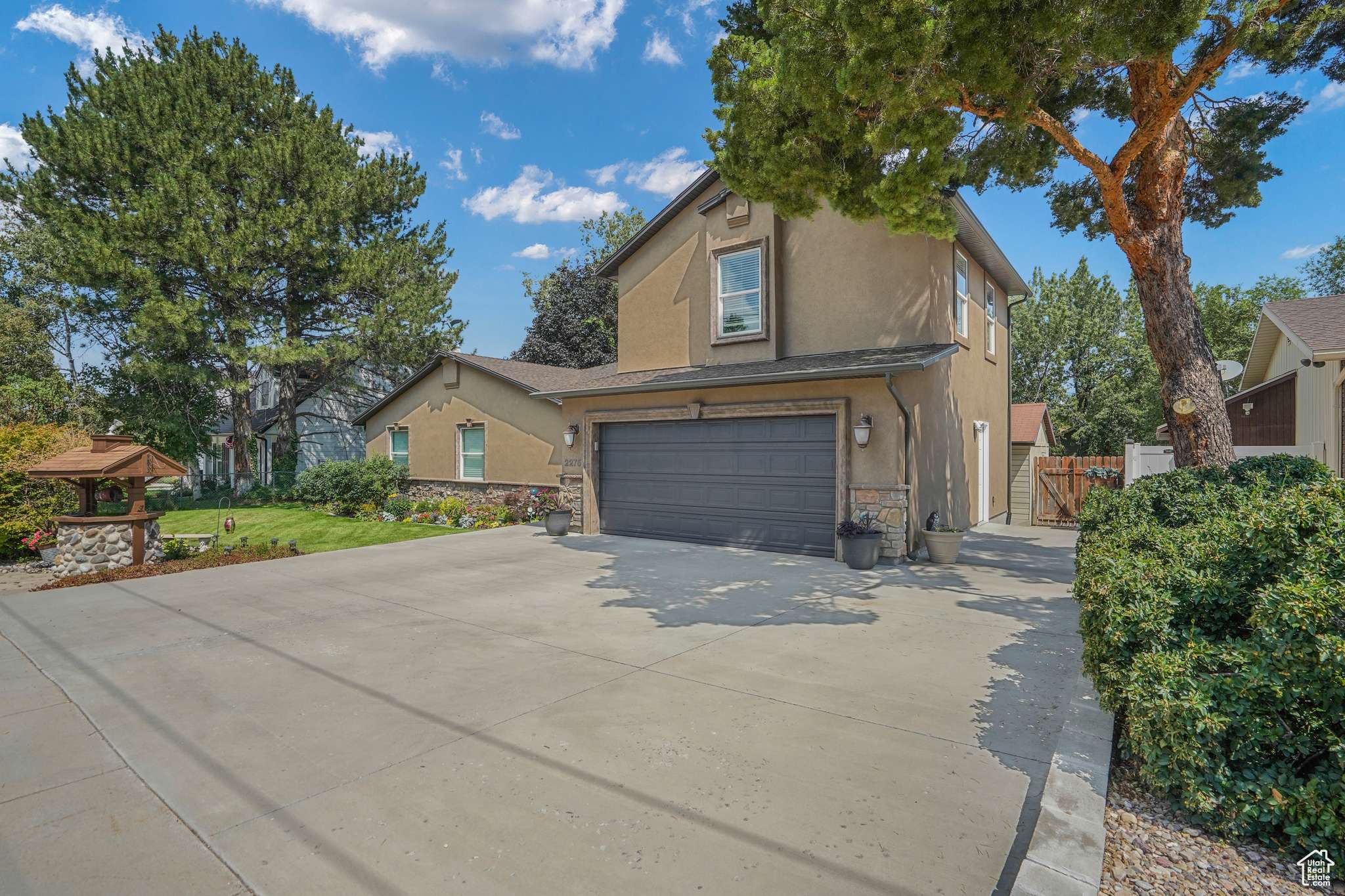 Sandy, UT 84092,2275 E 9800 S