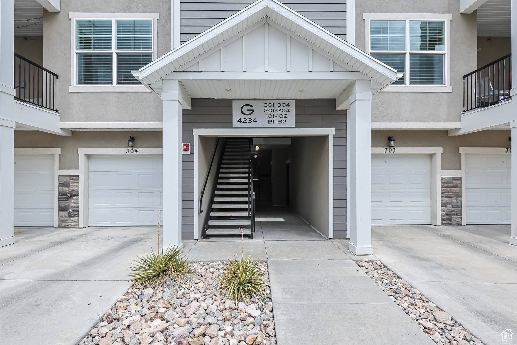 Herriman, UT 84096,4234 W MCKELLEN DR S #G301