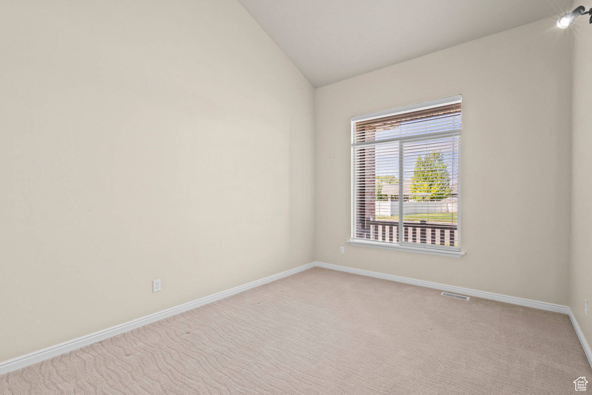 Payson, UT 84651,1221 S 130 ST E