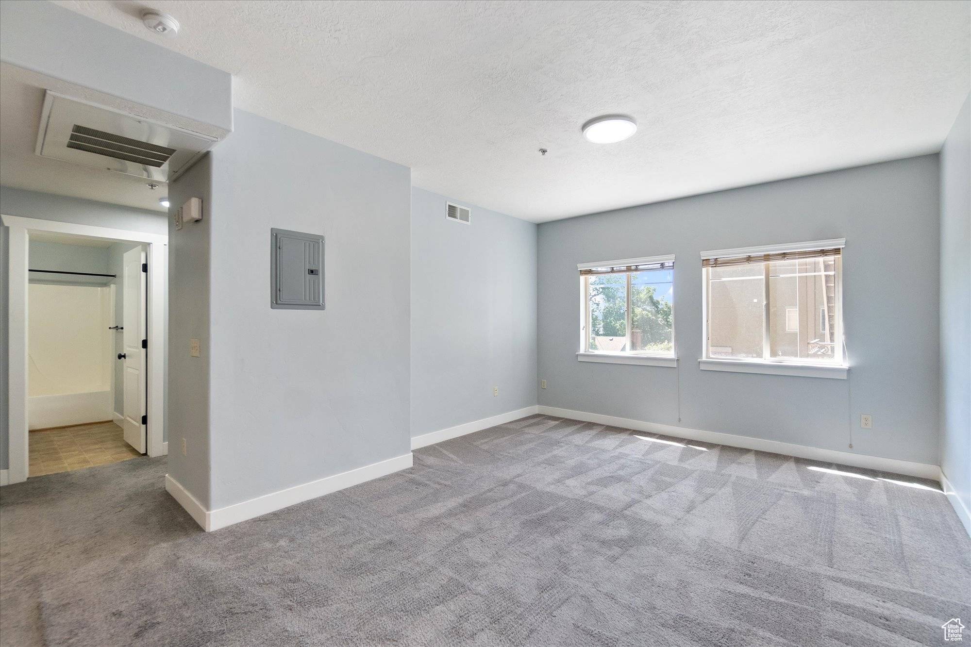 Provo, UT 84606,75 E 200 N #206