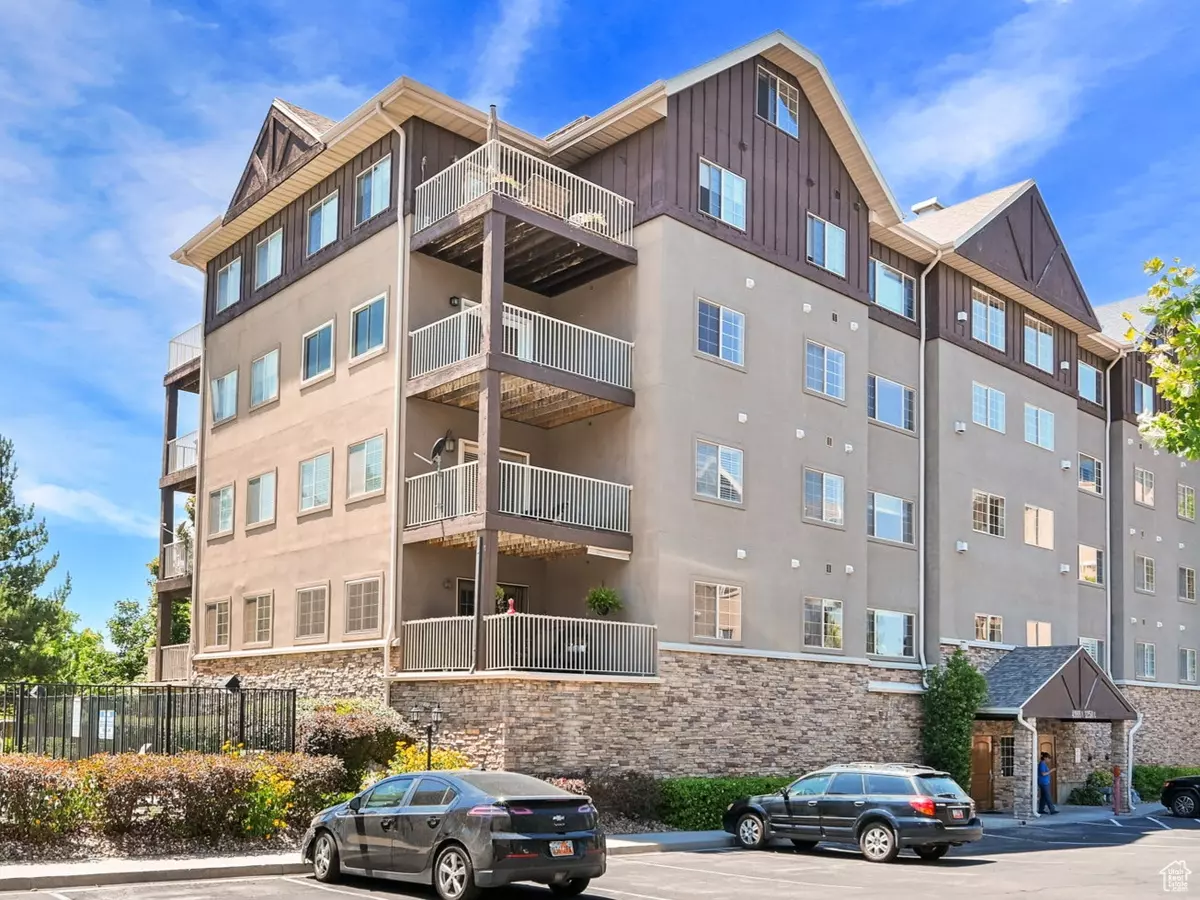 Millcreek, UT 84117,4988 S TIMBER WAY E #206