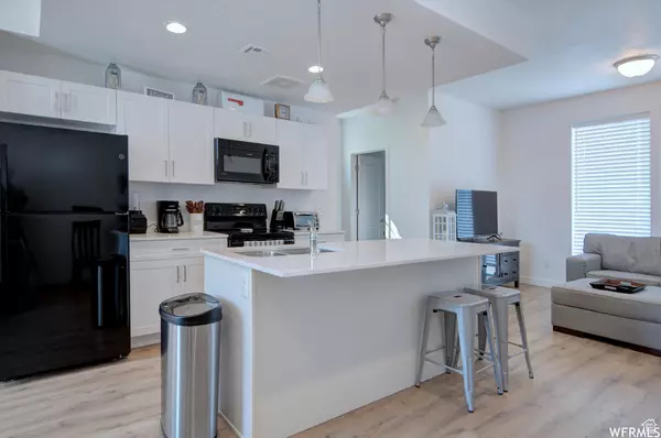 Clearfield, UT 84015,1690 S 225 W