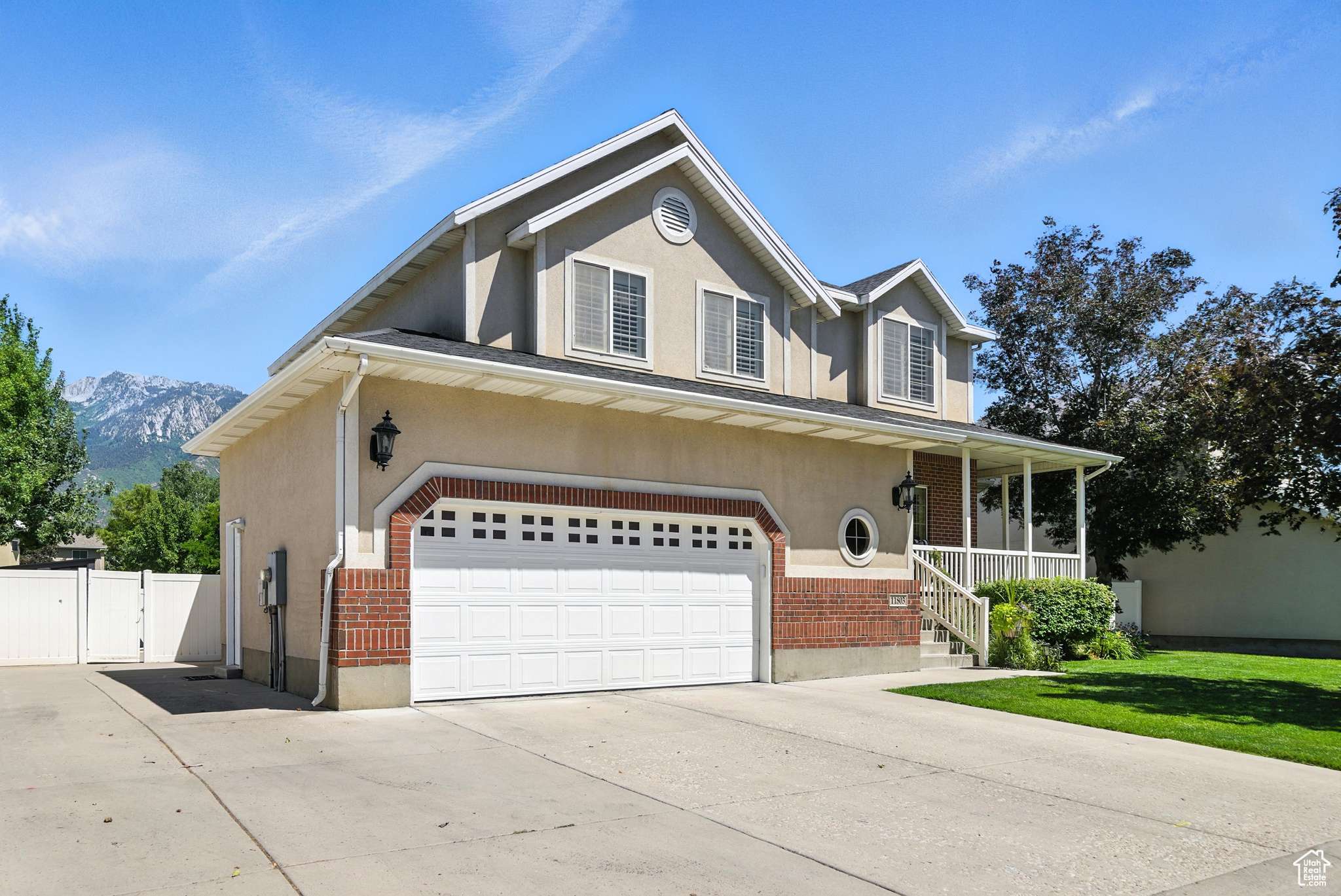 Draper, UT 84020,11803 BURKWOOD LN