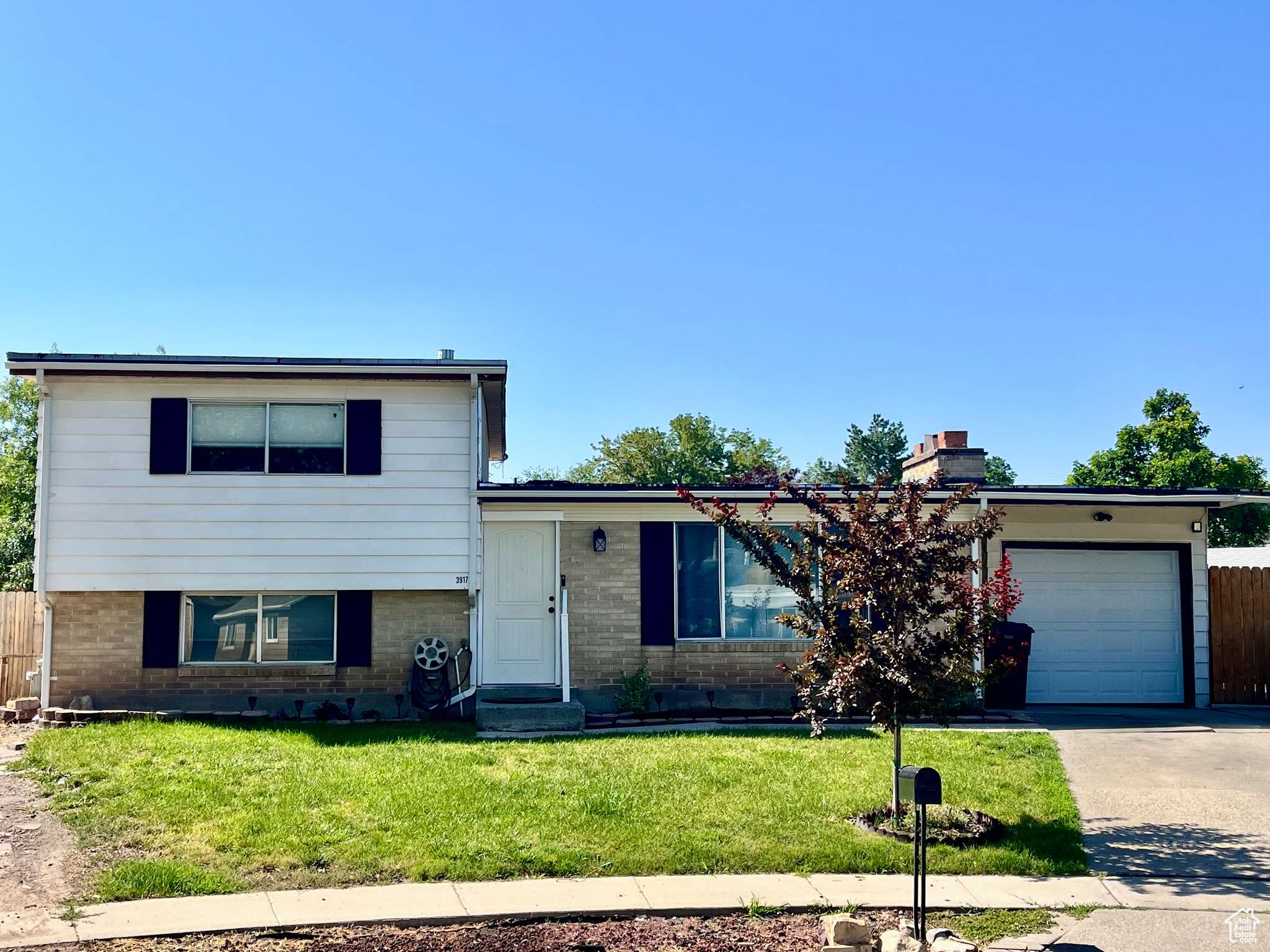 3917 S DAVID PL, West Valley City, UT 84119