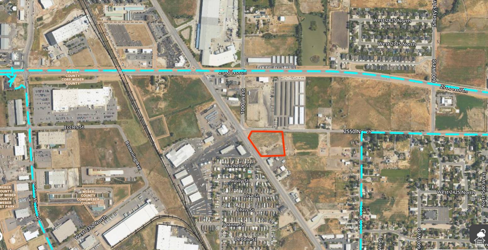 Harrisville, UT 84404,2458 N HIGHWAY 89