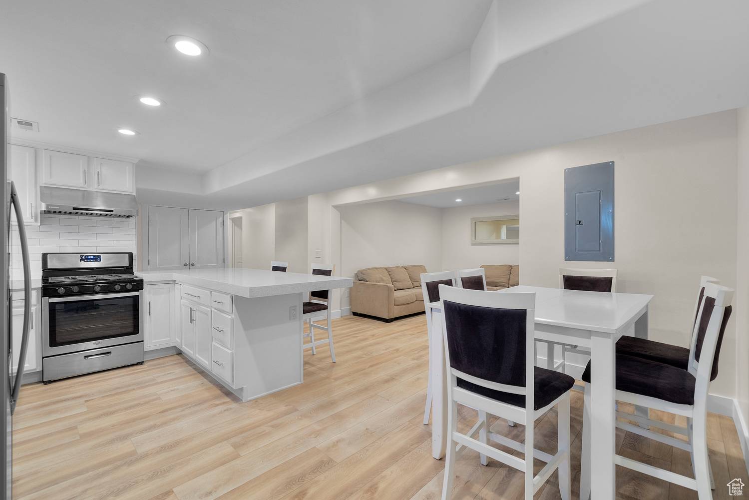 10454 S GOLDEN WILLOW DR E, Sandy, UT 84070