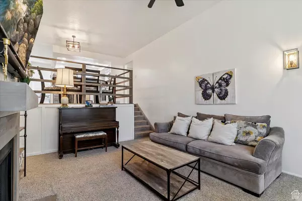 South Ogden, UT 84403,5659 WOODSHIRE CT