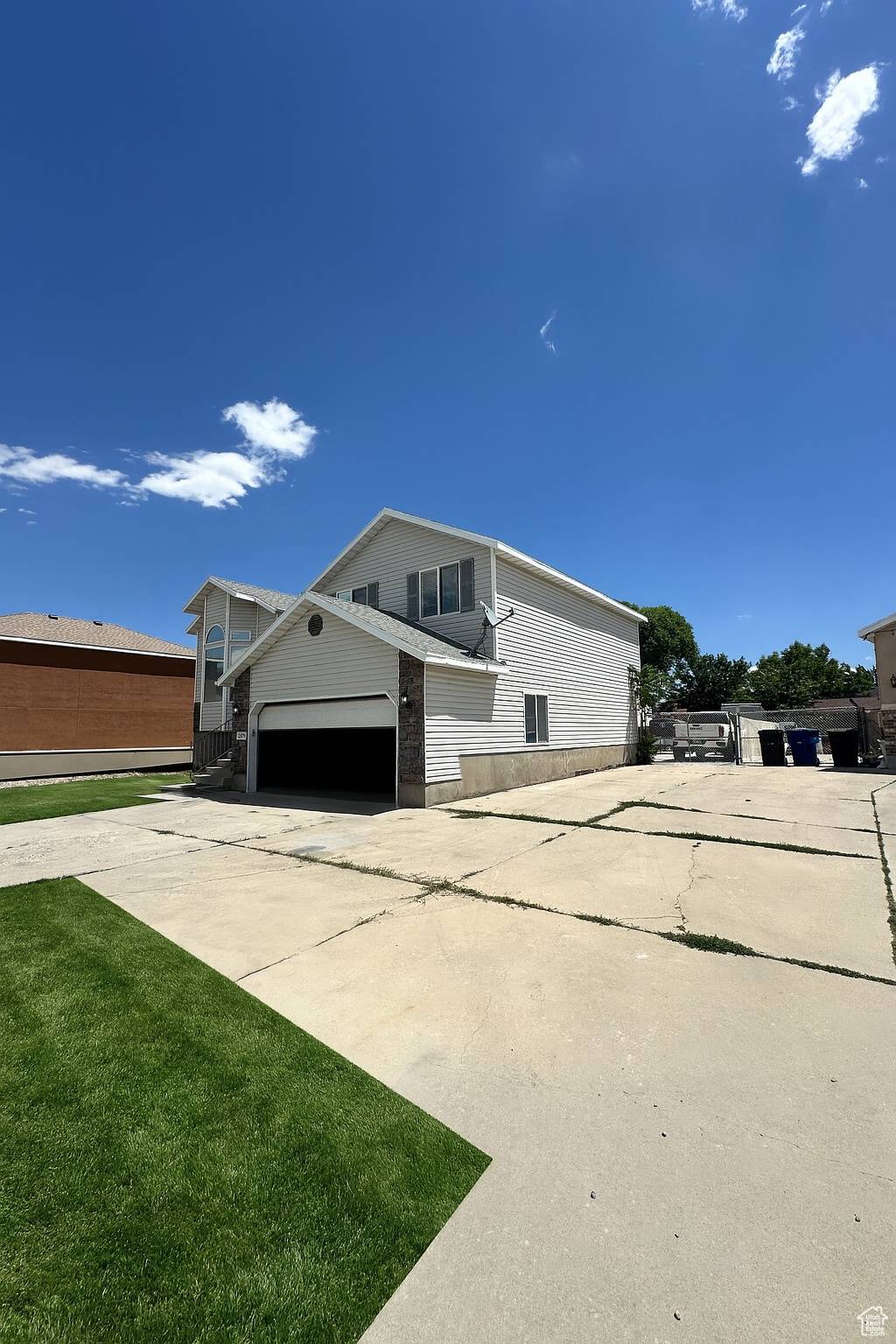 Magna, UT 84044,2879 S FETZER DR W