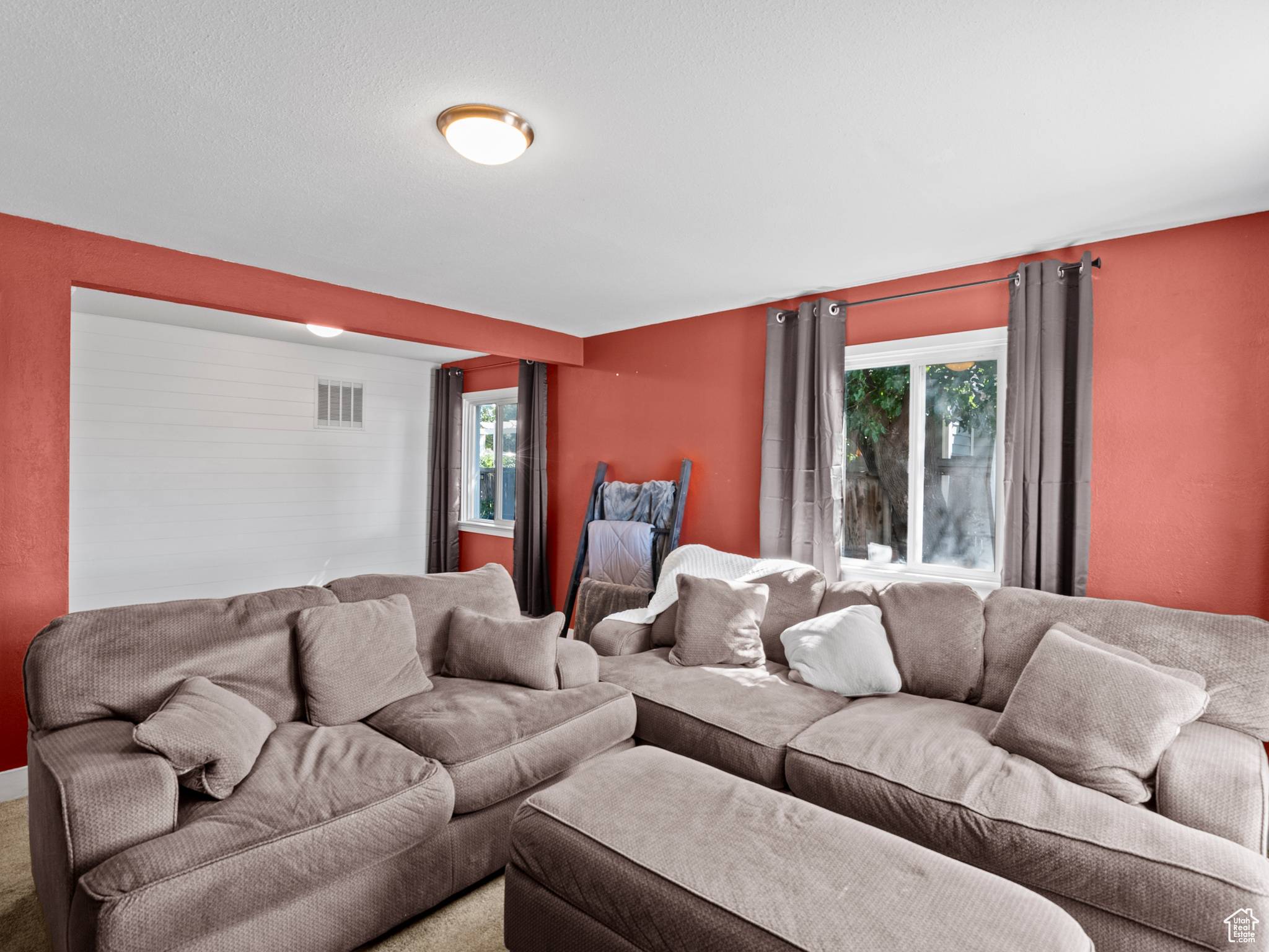 Kearns, UT 84118,4793 W SARBO ST