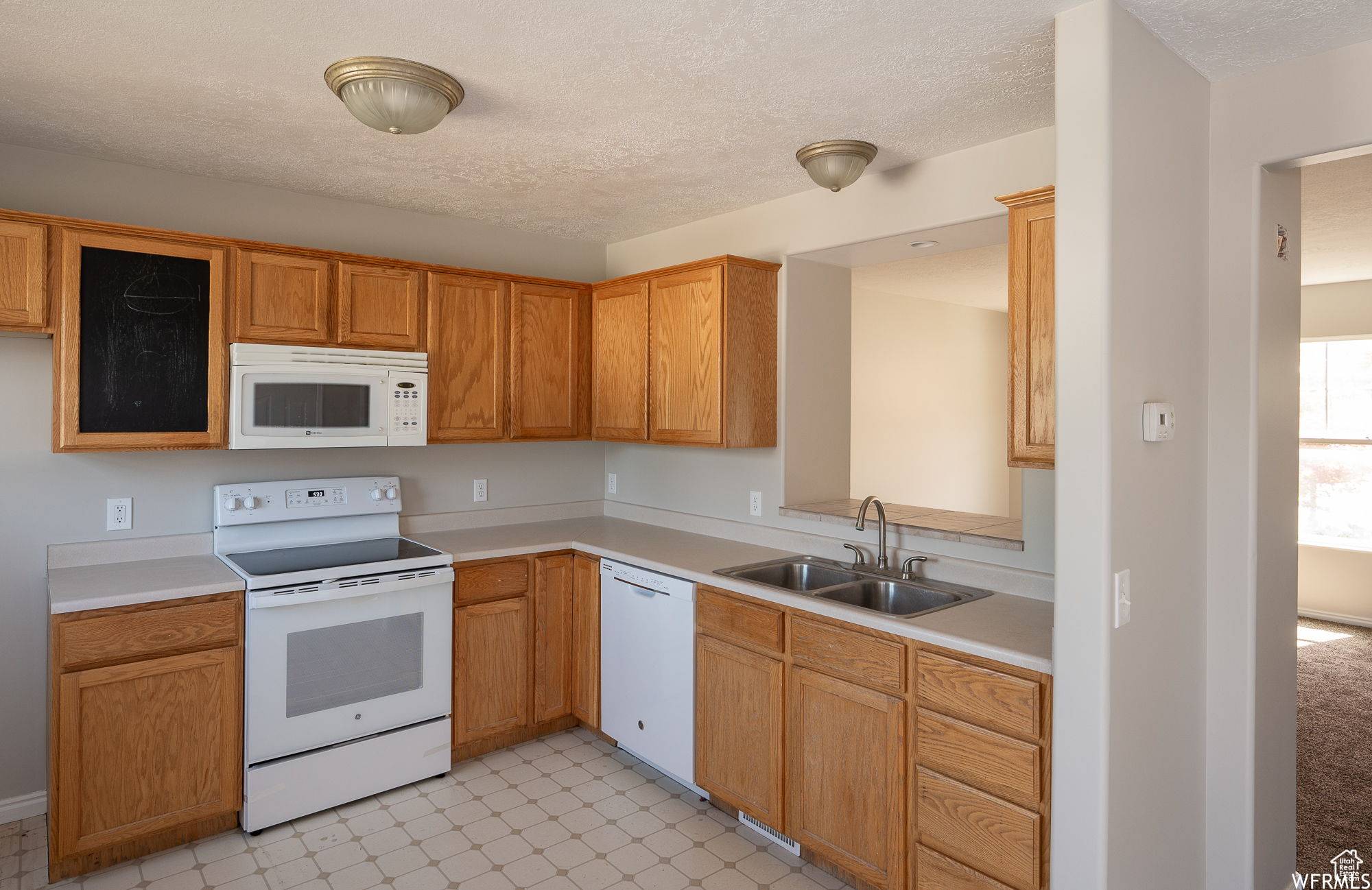 Tooele, UT 84074,1909 N 70 W