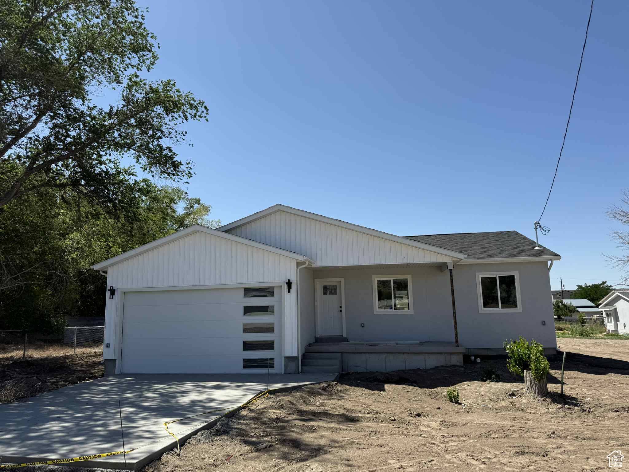 1727 W 4200 N, Spring Glen, UT 84526