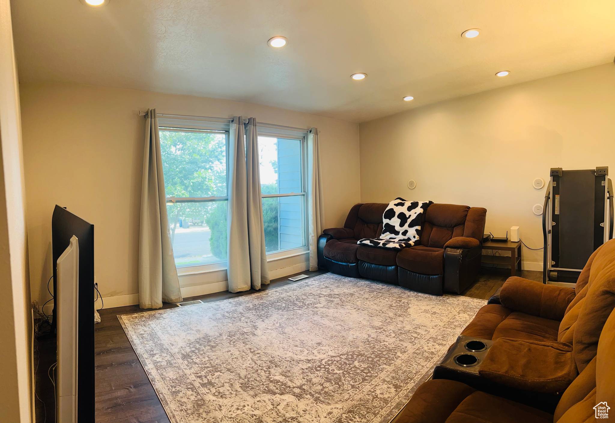 Pleasant Grove, UT 84062,1595 E 720 S