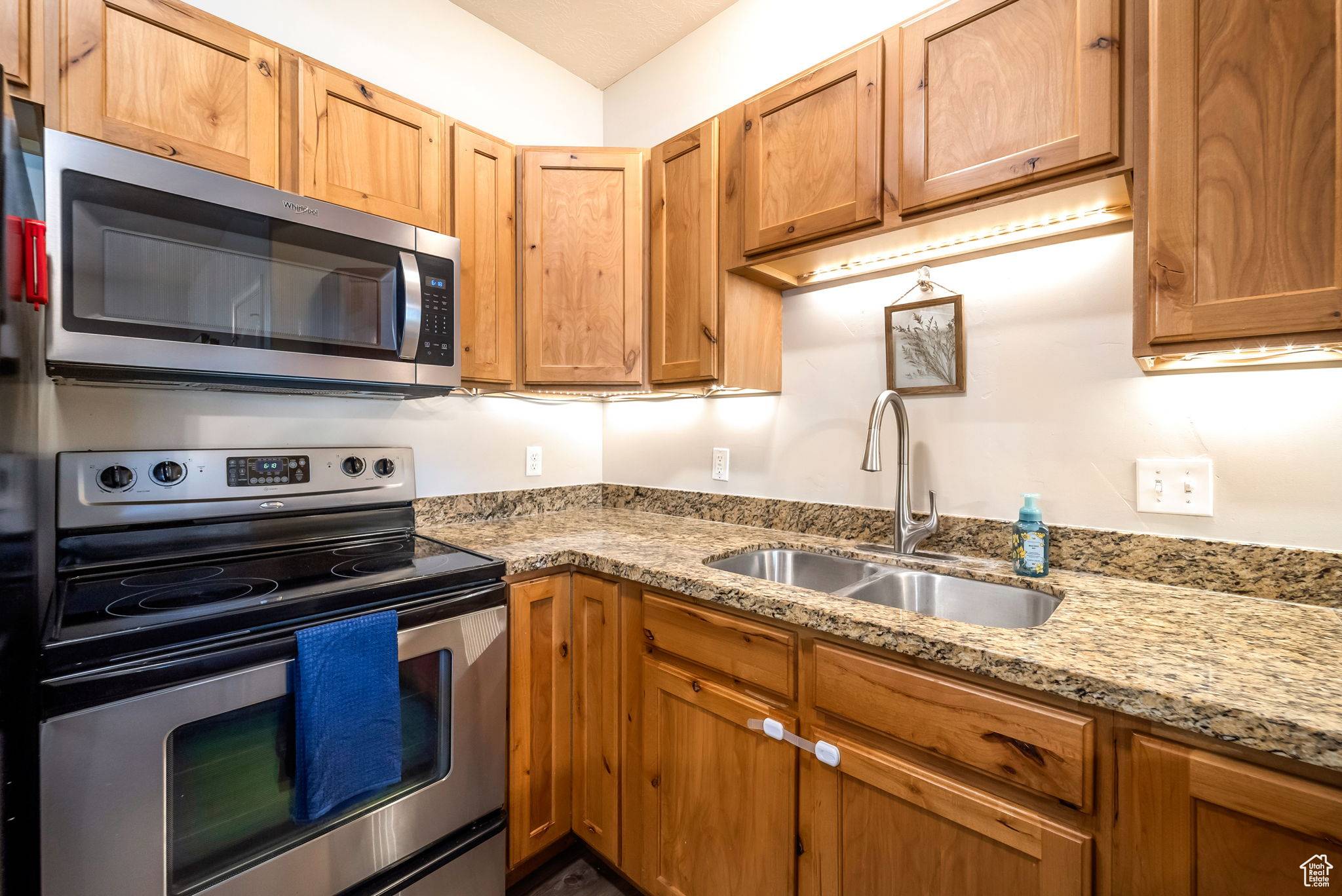 Pleasant Grove, UT 84062,952 W 270 S #102