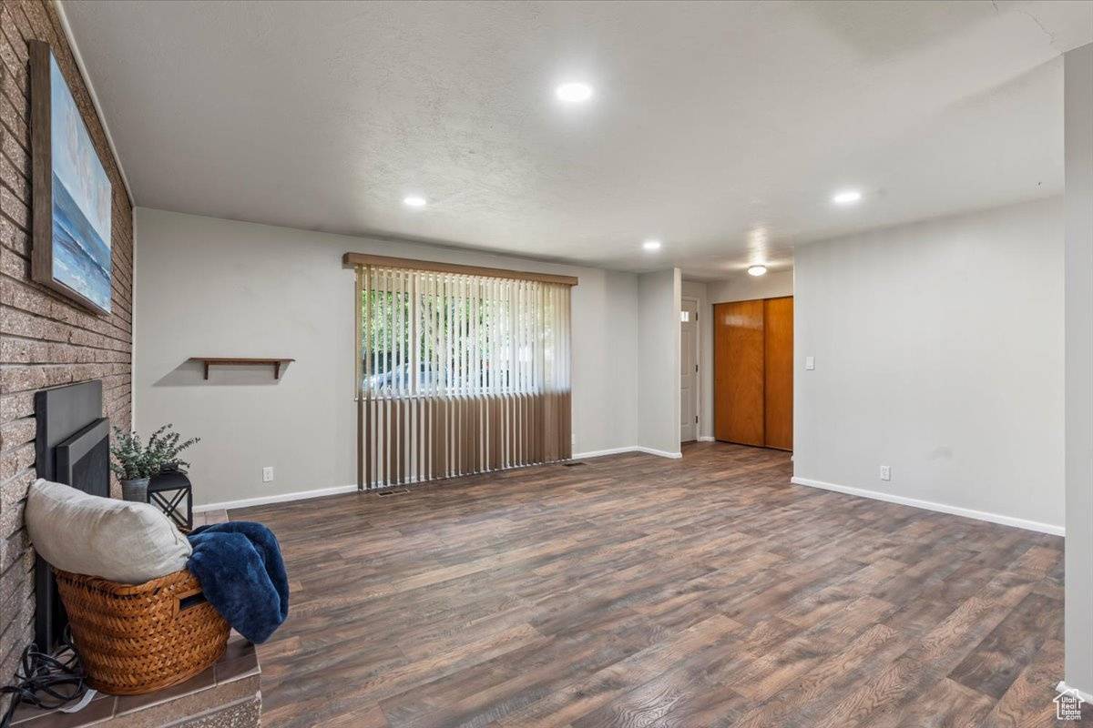 Murray, UT 84121,1179 E 6200 S