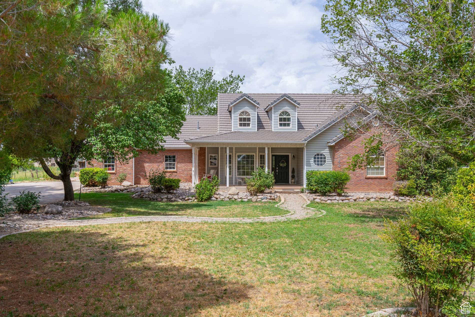 1170 S 180 W, Hurricane, UT 84737