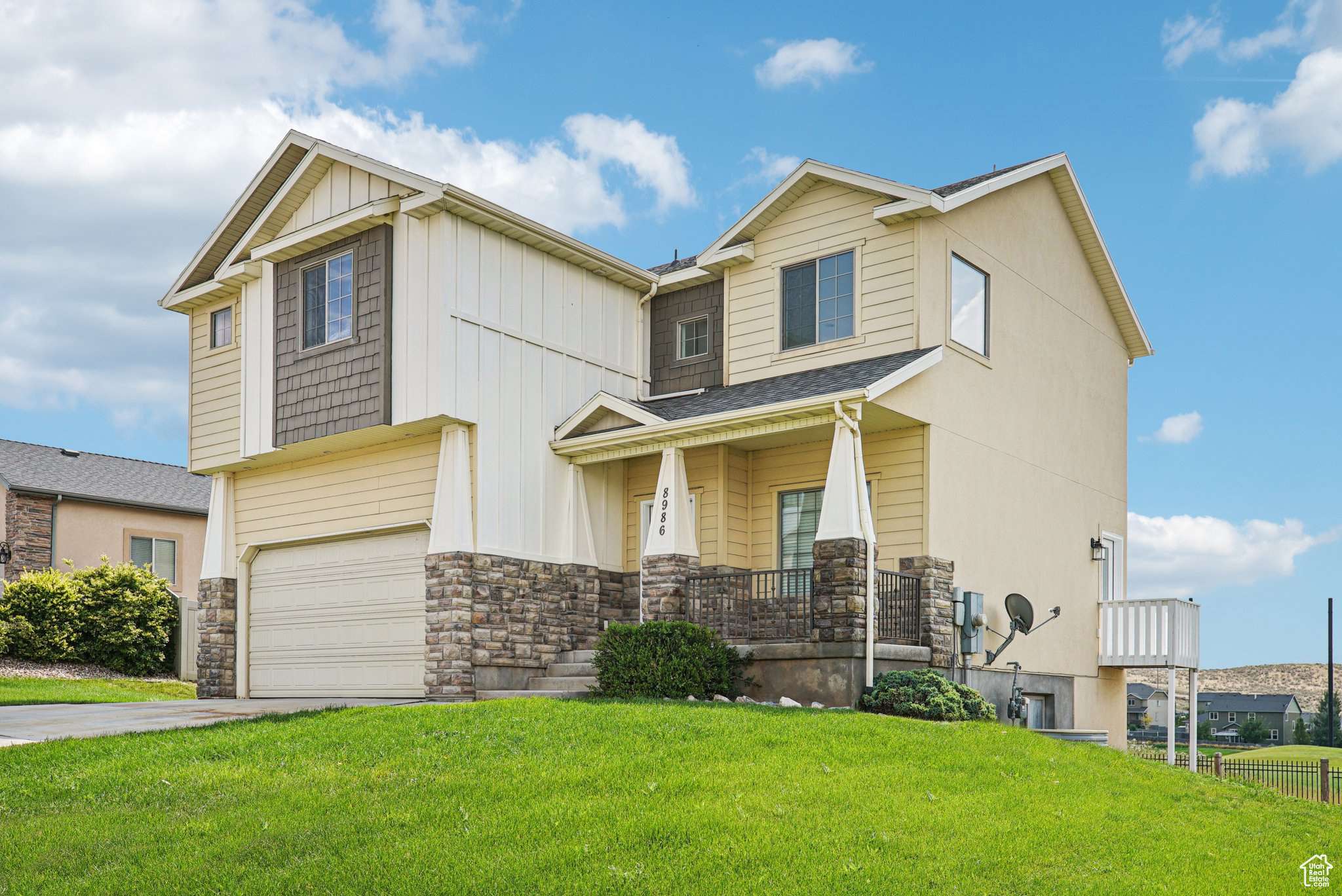 8986 N BARTON CREEK DR, Eagle Mountain, UT 84005