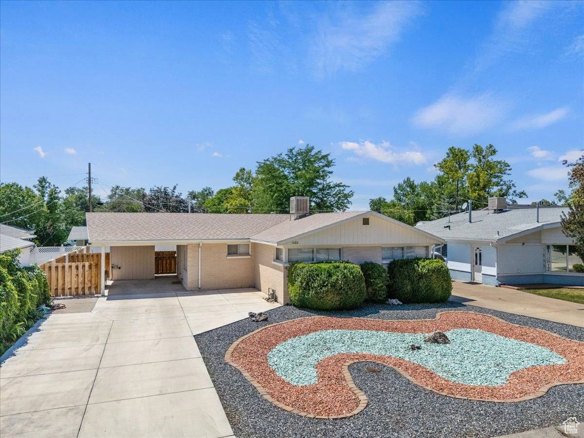 1682 S 700 W, Woods Cross, UT 84087