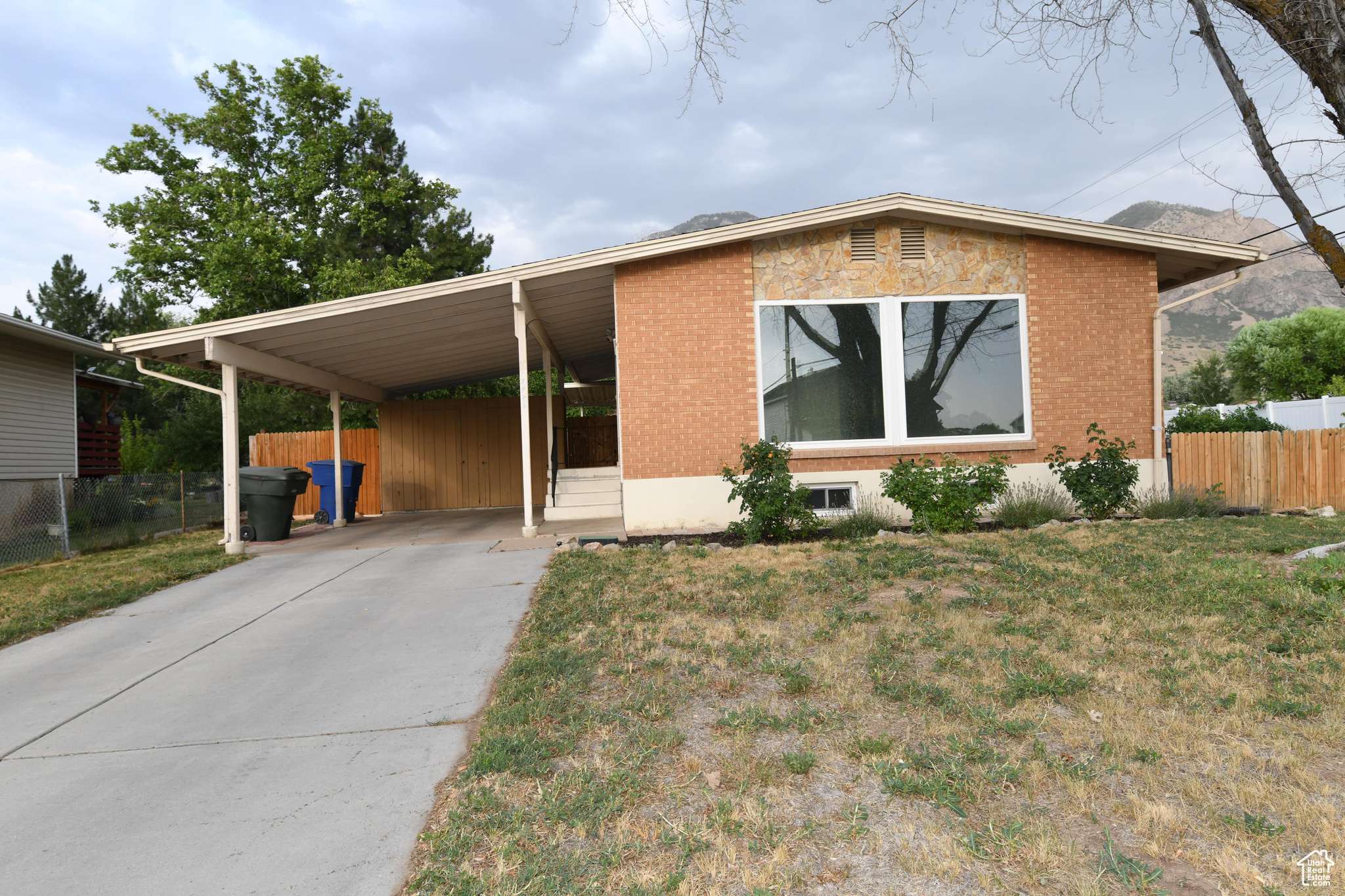 Ogden, UT 84404,1228 N JEFFERSON AVE