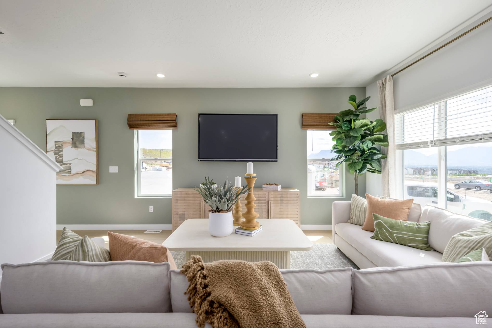 Saratoga Springs, UT 84045,1589 W CHARMER LN N #1439