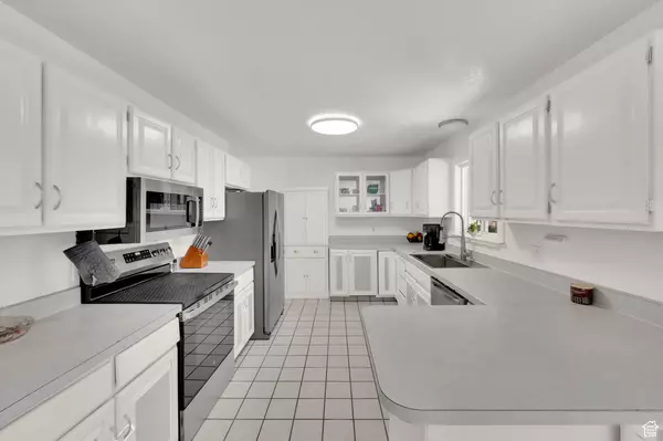 Taylorsville, UT 84129,4940 S 3535 W