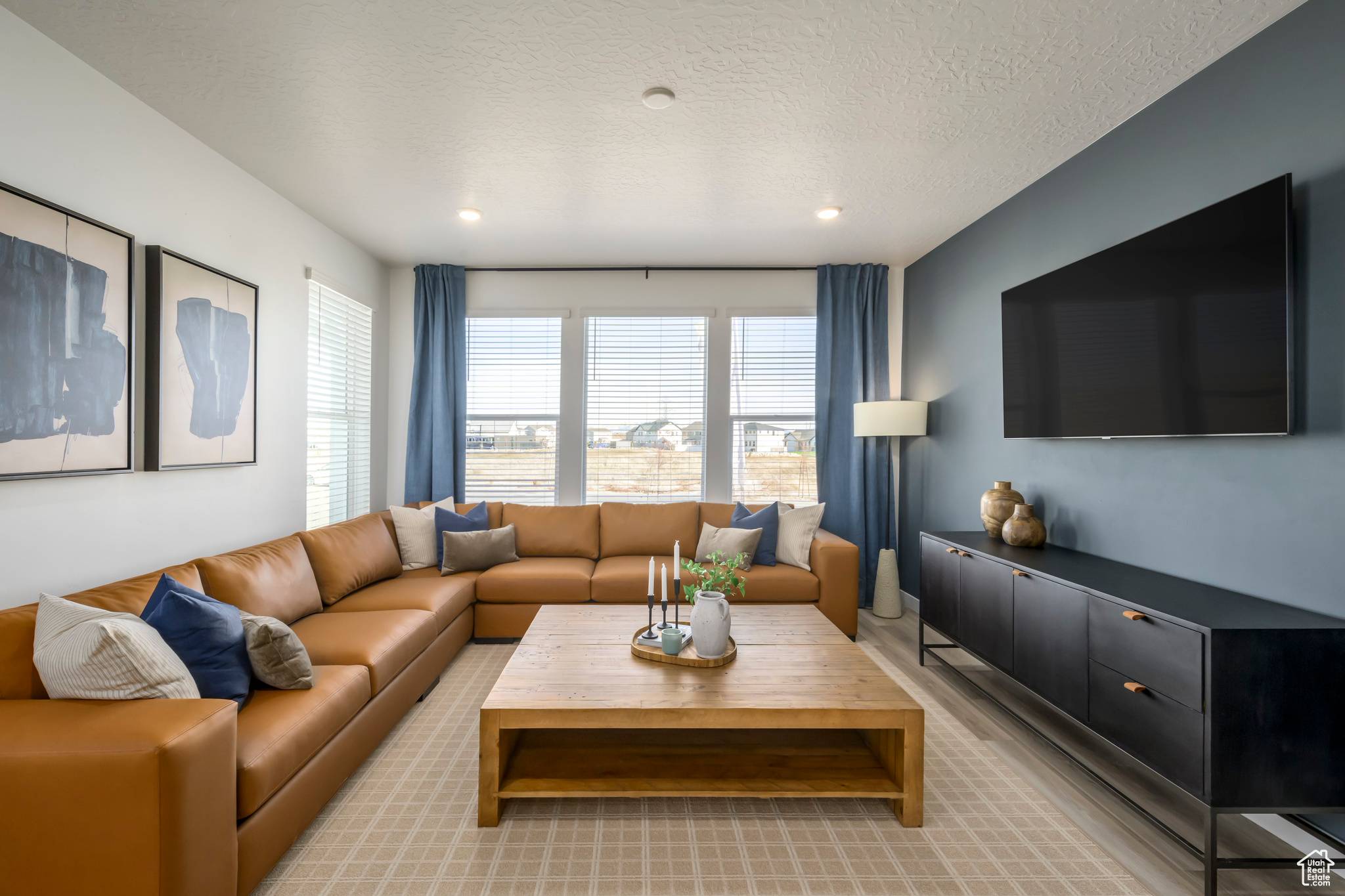 West Jordan, UT 84081,6004 W DIAMOND STAR DR #215